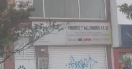 VIDRIOS Y ALUMINIOS KR 30 VIDRIOS Y ALUMINIOS KR 30